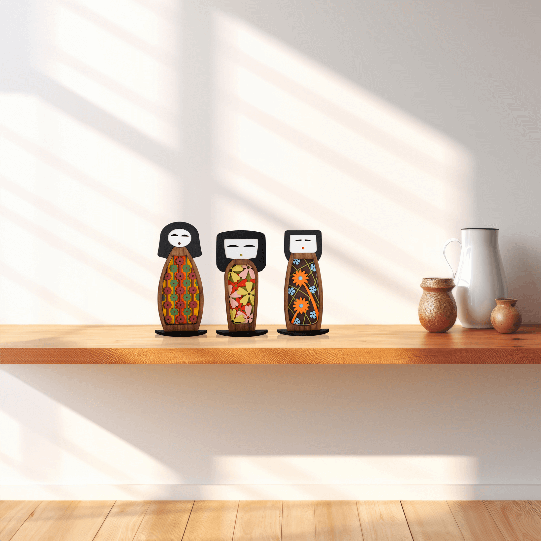 Kokeshi #4 - Figurine - Œuvre d'art originale de Tzachi Nevo