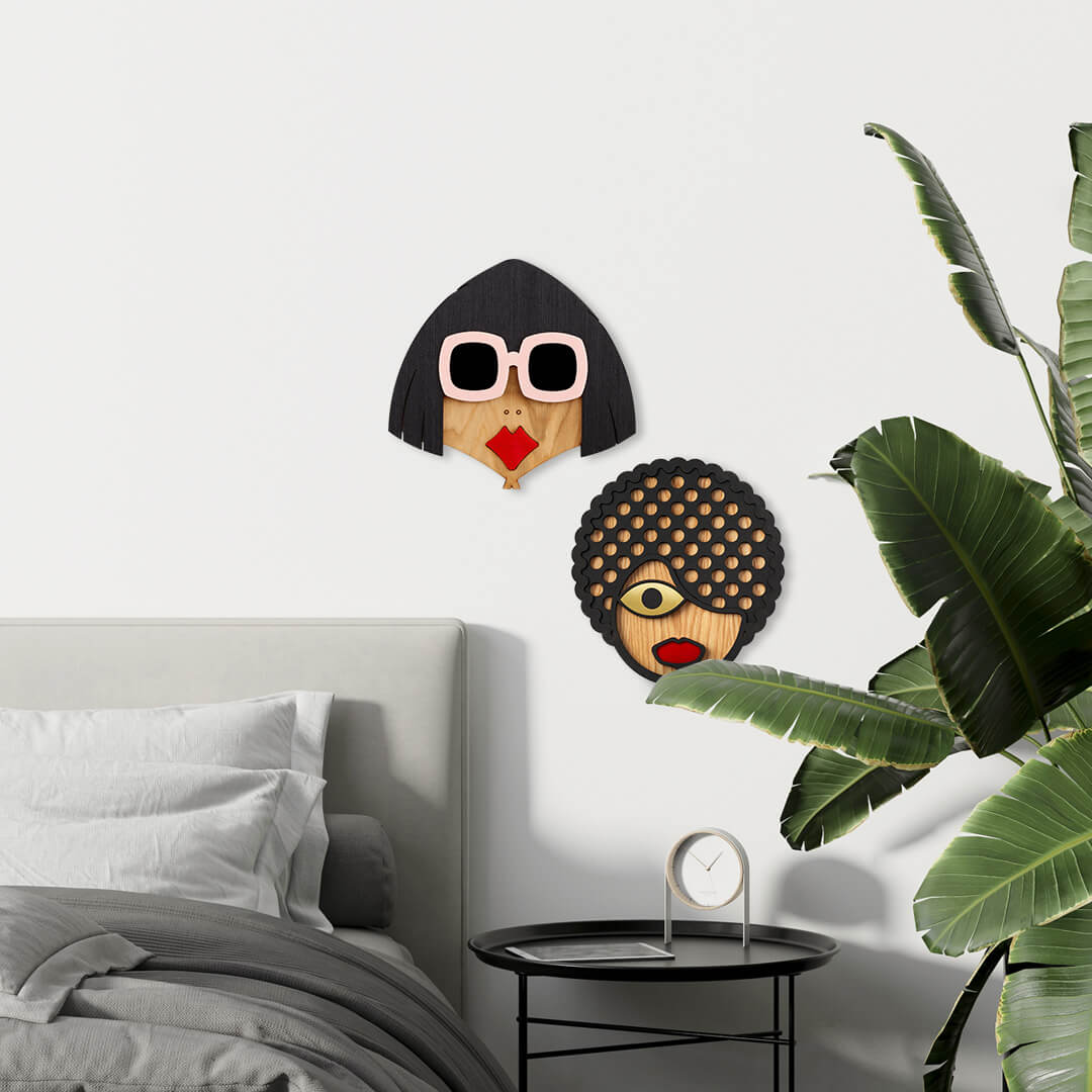 Hipster Masques Rita + Roxy (Set de 2) - Œuvre d'art originale de Tzachi Nevo